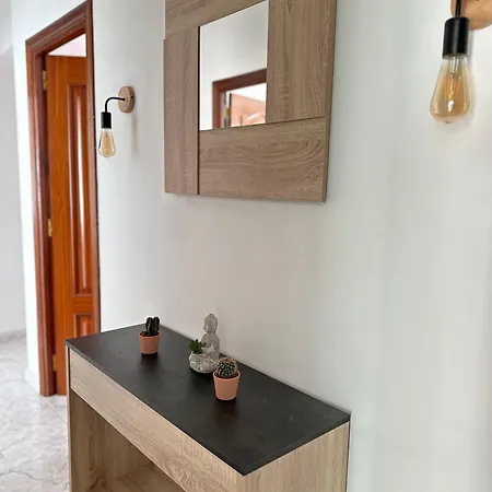 Turistico En El Centro De Cambados