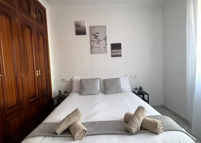 Turistico En El Centro De Daire Cambados